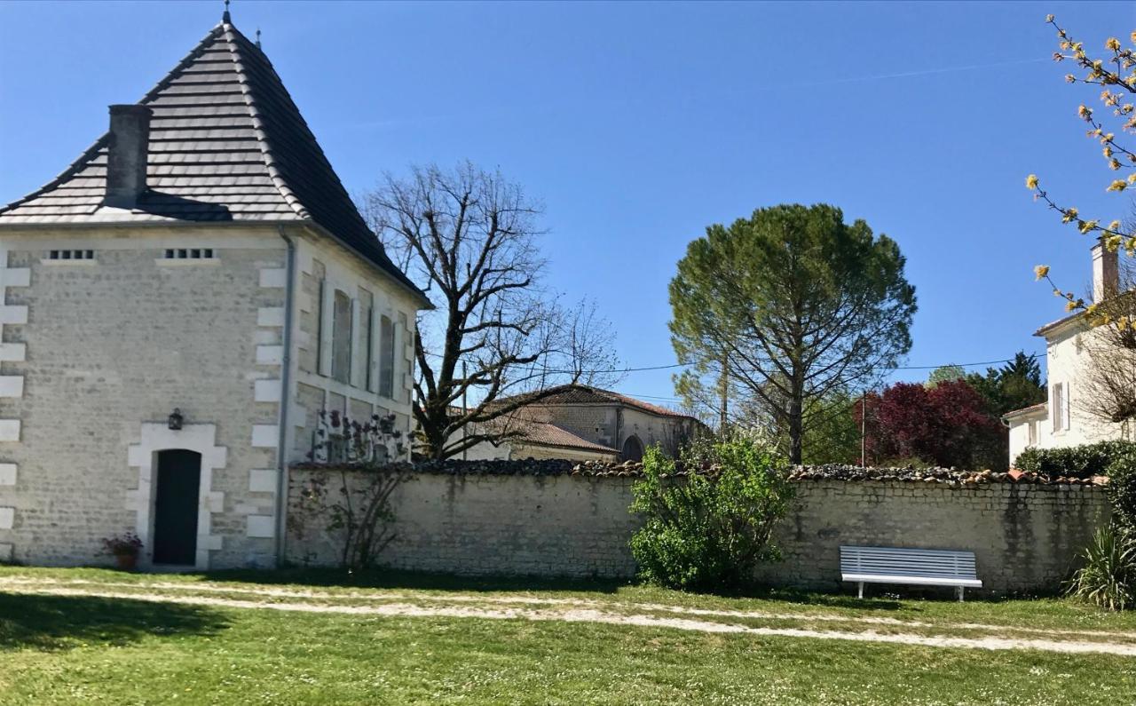 Le Pigeonnier Gite Verrieres  Exteriér fotografie