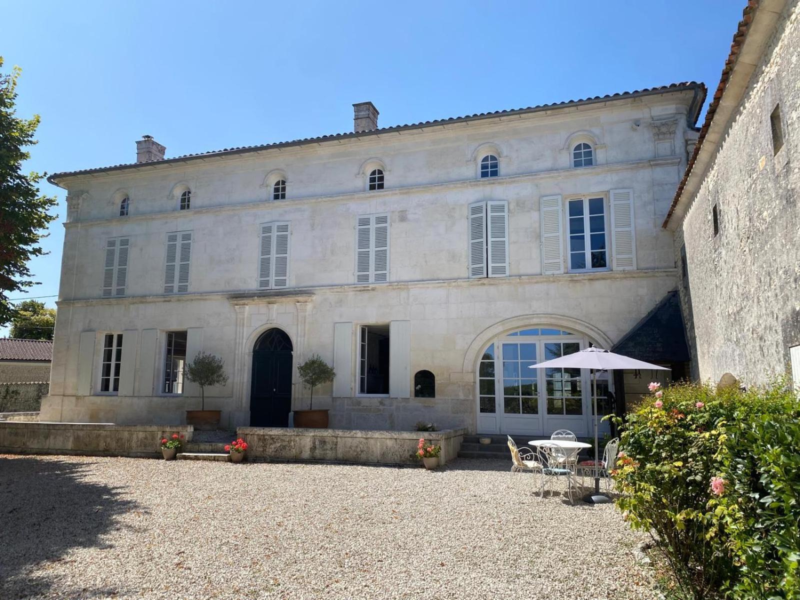Le Pigeonnier Gite Verrieres  Exteriér fotografie